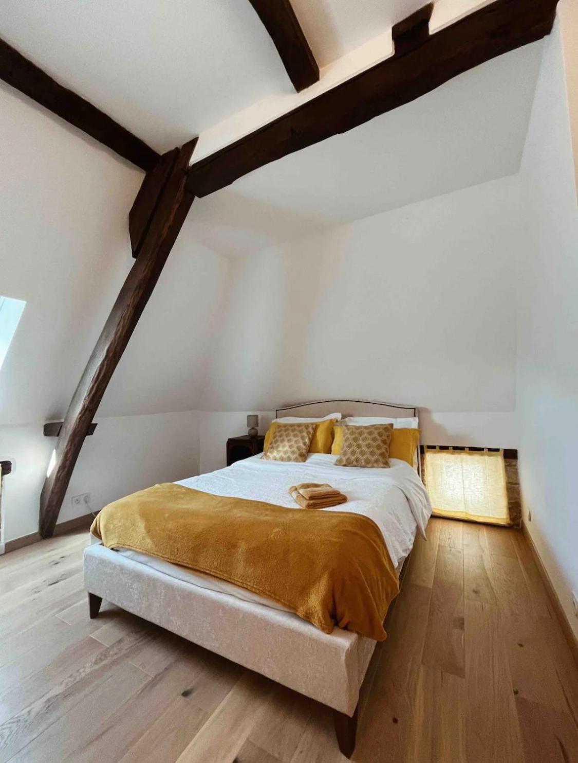 Joli Gite Pour 5 Personnes : Chez Cherrie Saint-Julien-de-Lampon Esterno foto